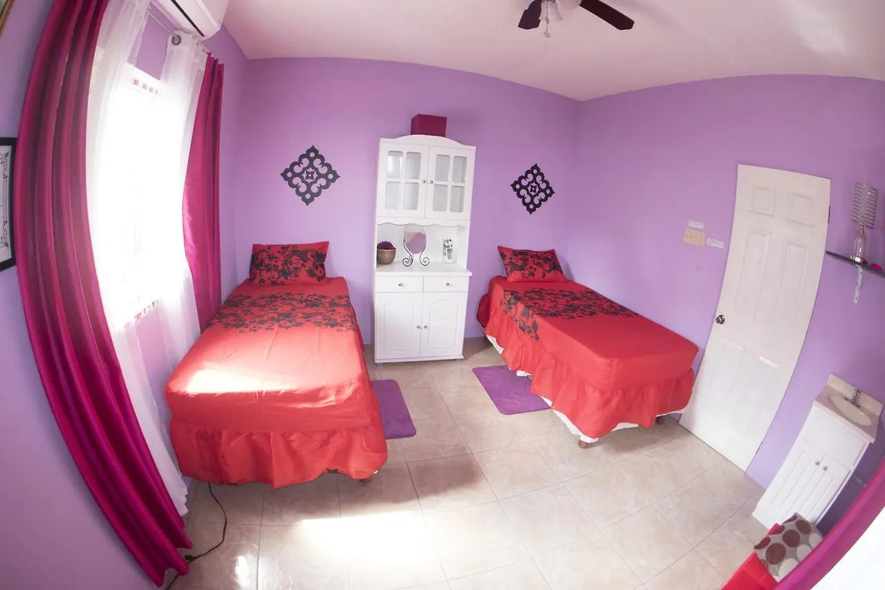 Apartamento Celebrity Yoga & Healing Retreat Ocho Ríos